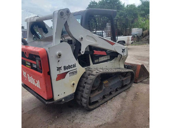 Pá carregadora de rodas BOBCAT T590