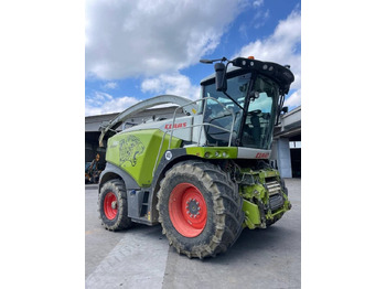 Picadora de forragem automotriz CLAAS Jaguar