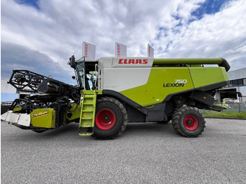 Ceifeira debulhadora CLAAS Lexion 750