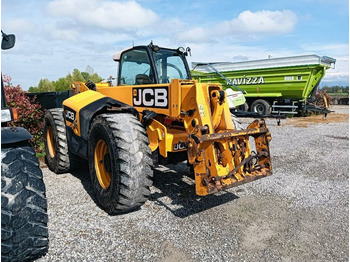 Empilhador telescópico JCB