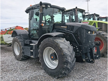 Trator JCB Fastrac 4220