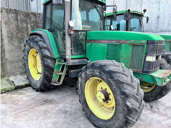Trator JOHN DEERE 6010 Series