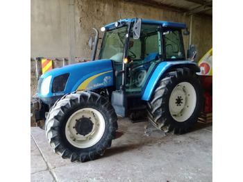 Trator NEW HOLLAND T5050