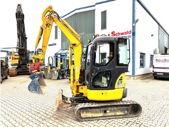 Mini escavadeira KOMATSU PC30