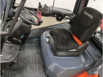 Empilhador a gás Toyota Tonero fenwick: foto 3