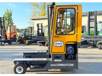 Empilhador de 4 vias Combilift C4000 / GAS / TRIPLEX – 5600MM / FREE LIFT / FORK SIDESHIFT / LIKE NEW: foto 5