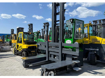 Empilhador de 4 vias COMBILIFT