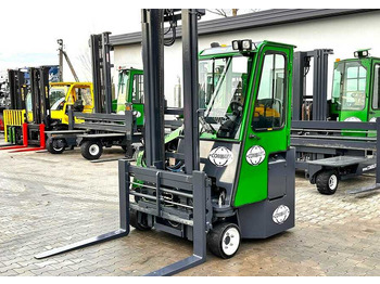 Empilhador de 4 vias COMBILIFT