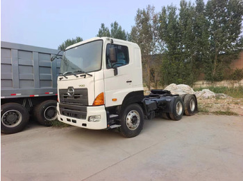 Tractor HINO HINO 700: foto 3