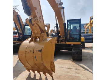 Escavadora de rastos CATERPILLAR 320GC