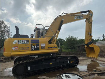 Escavadora de rastos KOMATSU PC210