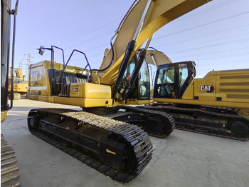 Escavadora de rastos CATERPILLAR 330GC