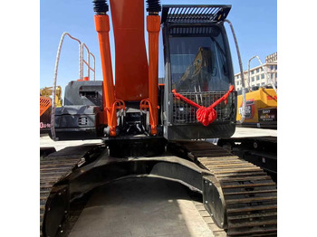 Escavadeira HITACHI ZX200