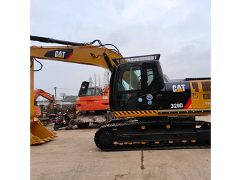 Escavadora de rastos CATERPILLAR 312D