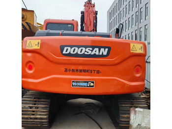 Escavadora de rastos DOOSAN DX140