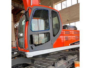 Escavadora de rastos DOOSAN DX260