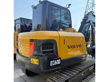 Escavadeira VOLVO EC60