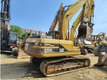 Escavadora de rastos CATERPILLAR 320BL