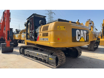 Escavadora de rastos CATERPILLAR 330D
