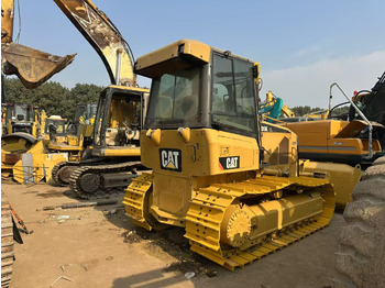 Buldôzer CATERPILLAR D5K: foto 4