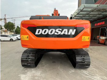 Escavadora de rastos DOOSAN DX225LCA: foto 3