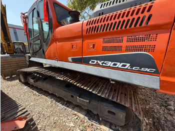 Escavadora de rastos DOOSAN DX300LC-9C: foto 2