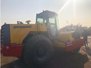 Compactador de asfalto DYNAPAC CA251D: foto 4