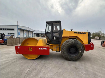 Compactador de asfalto DYNAPAC