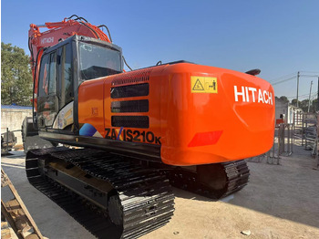 Escavadora de rastos HITACHI ZX210