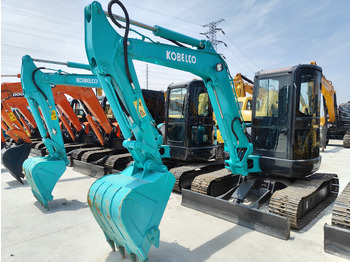 Mini escavadeira KOBELCO