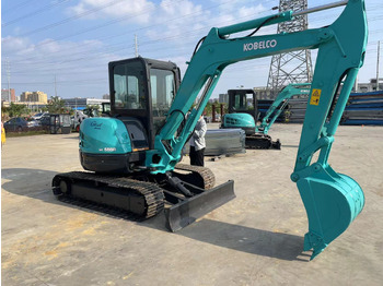 Mini escavadeira KOBELCO