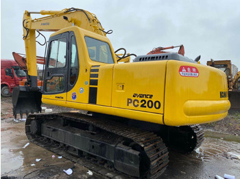 Escavadora de rastos KOMATSU PC200-6