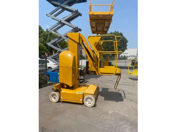 Plataforma de mastro vertical HAULOTTE