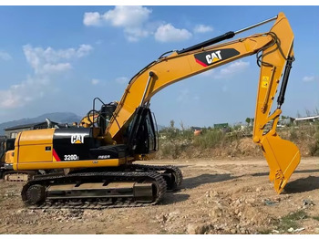 Escavadora de rastos CATERPILLAR Crawler excavator Used excavator cat320 Japan brand Used CAT 320 Excavator Caterpillar 320D Crawler Excavator CAT320 used digger for sale: foto 4