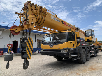 Grua móvel XCMG QY75K