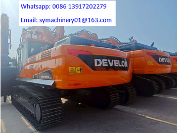 Escavadora de rastos DEVELON