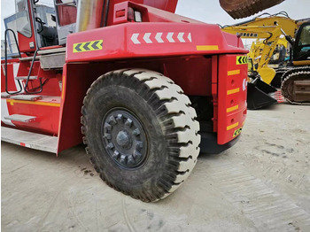 Reachstacker porta contentores Kalmar DRF450: foto 4