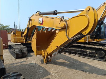 Escavadora de rastos CATERPILLAR 320D3