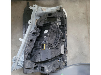 Carroceria e exterior para Camião LAMPA GARNEK ZDERZAK VOLVO FH5 PRAWA ORYGINAŁ CHWALIM116: foto 4