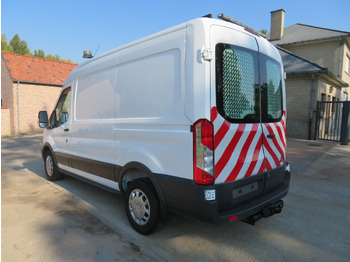 Furgão Ford Transit 2.0TDCi: foto 5