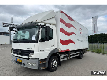 Camião transportador de contêineres/ Caixa móvel MERCEDES-BENZ Atego 1318