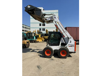 Mini pá carregadora BOBCAT