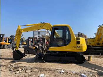 Escavadora de rastos KOMATSU PC60-7