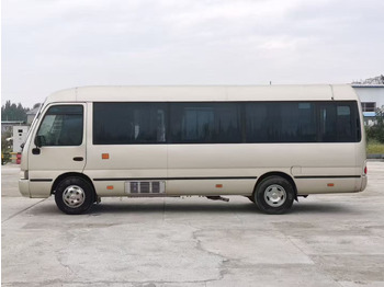 Minibus, Furgão de passageiros TOYOTA Coaster Mini Bus Good Conditon Automatic Doors Negotiable: foto 5