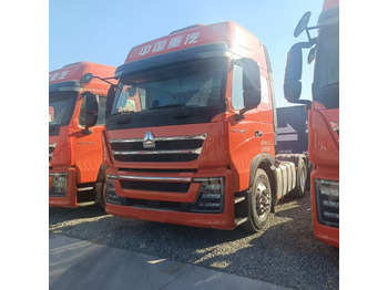 Tractor SINOTRUK HOWO