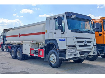 Camião cisterna SINOTRUK HOWO