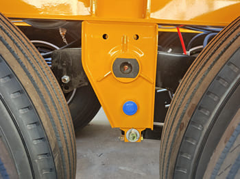 Semi-reboque chassi para transporte de contêineres novo TITAN 3 Axle Container Chassis for Sale in Malawi: foto 5