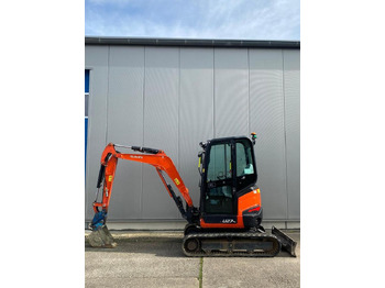 Mini escavadeira KUBOTA U27-4