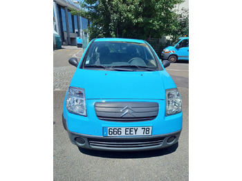 Sedan CITROEN C2 - Voiture berline commerciale essence  - 3 portes: foto 5