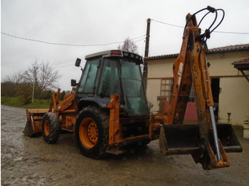 Retroescavadeira Case 580 super LE: foto 2